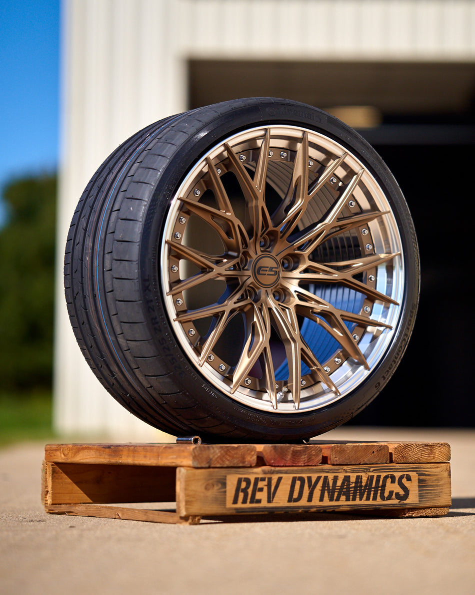 E5 Sebring 2p C8 Corvette 20" Front 21" Rear Wheel and Tire Package - Bronze w/ Polished Lip
